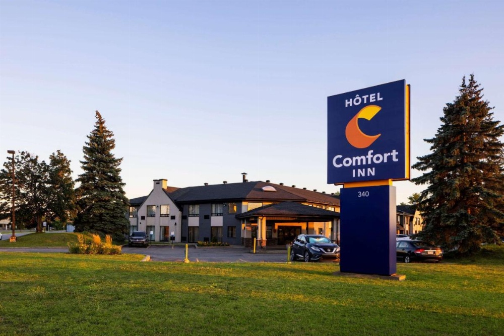Comfort Inn Aeroport Image 28