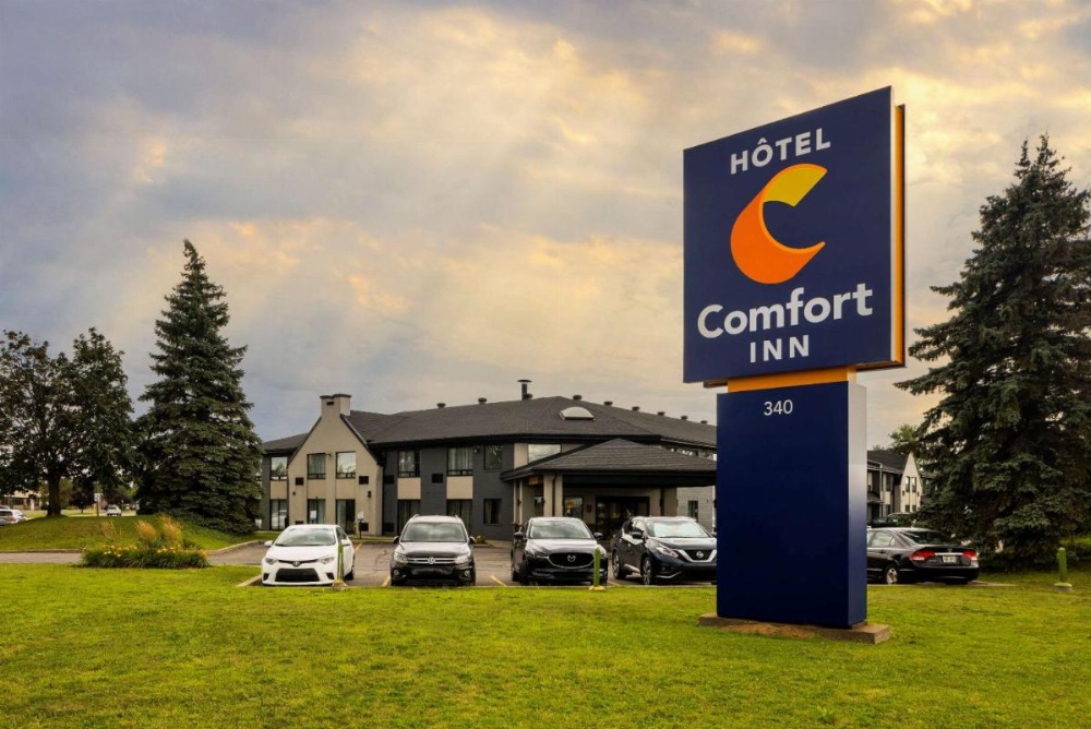 Comfort Inn Aeroport Image 30