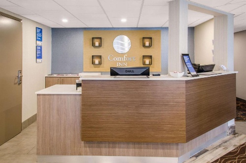 Comfort Inn Aeroport image 9